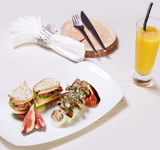The Lounge Delight Set
